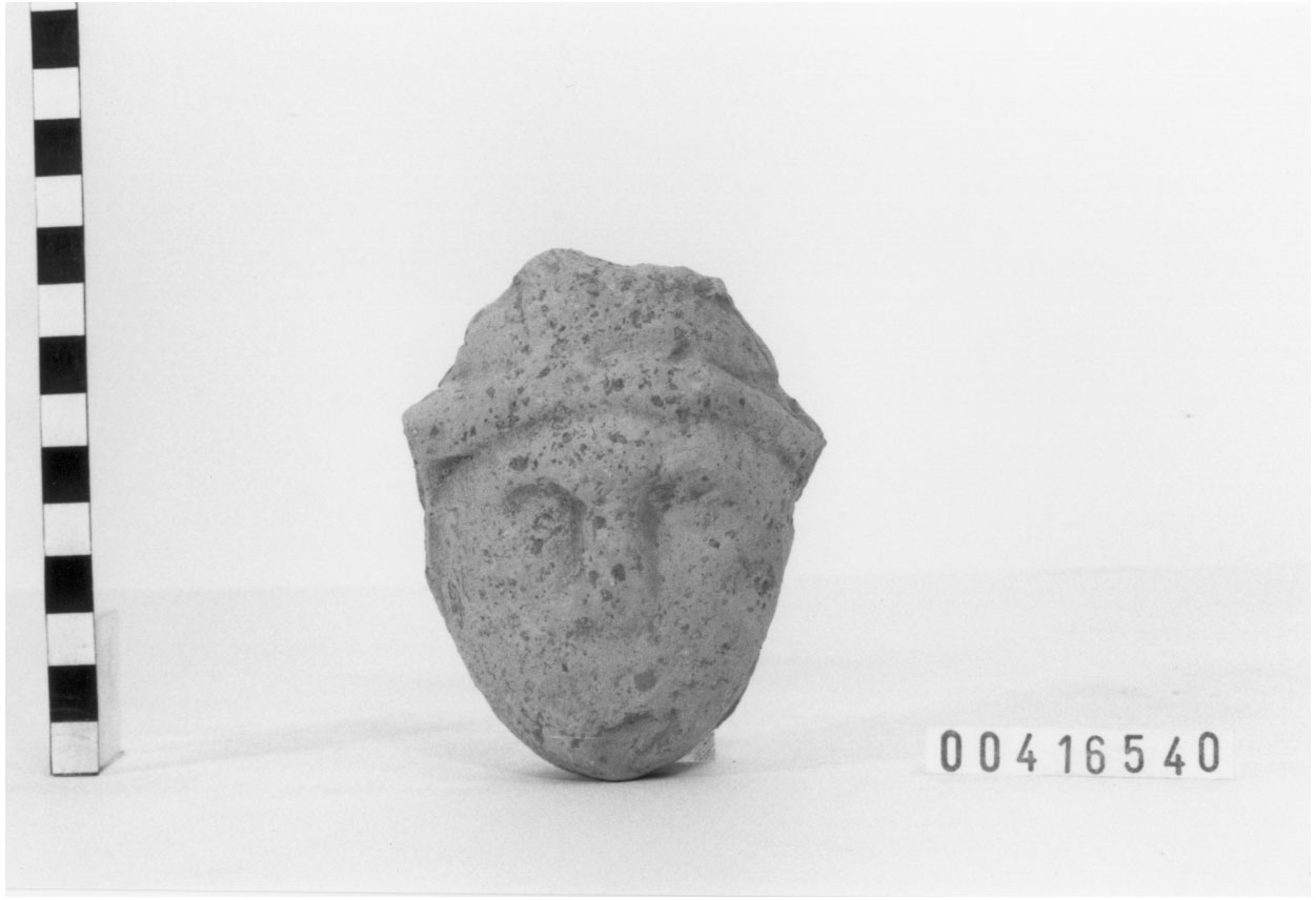 Figura maschile (?) (Lastra di rivestimento/ frammento) (III a.C, II a.C)