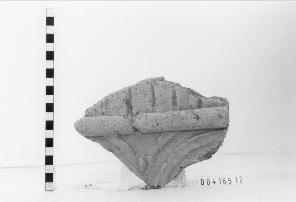 Cornice/ frammento (II a.C, I a.C)