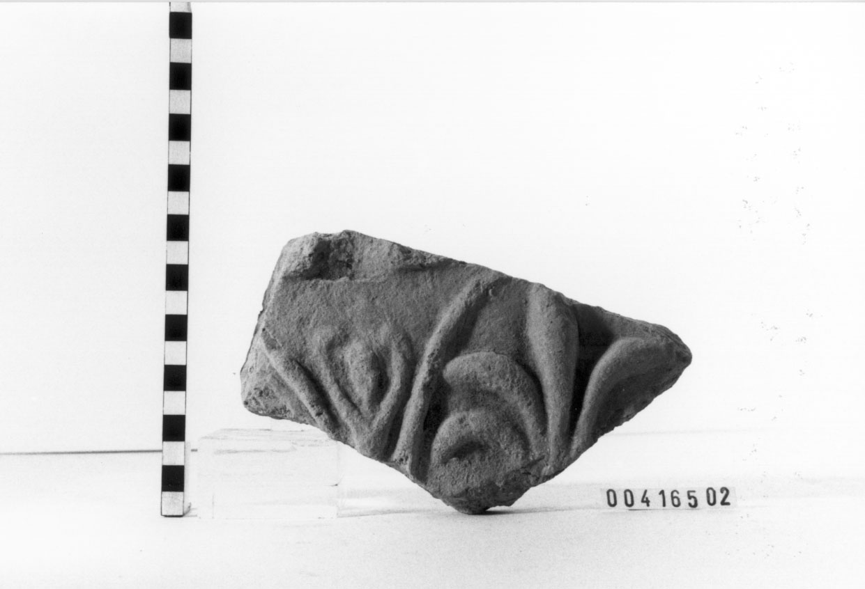 Lastra di rivestimento/ frammento (III a.C, II a.C)