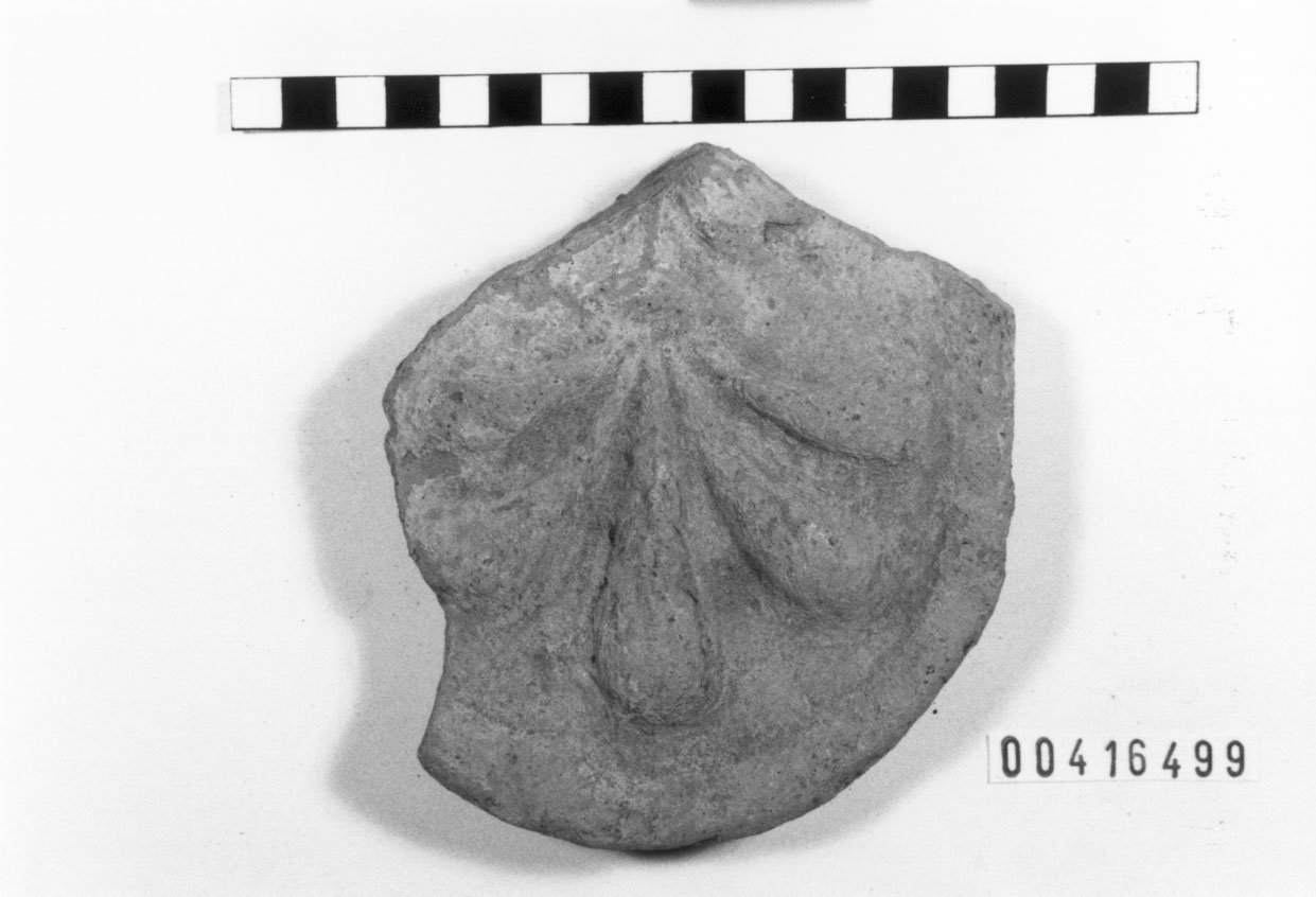 Lastra di rivestimento/ frammento (III a.C, II a.C)