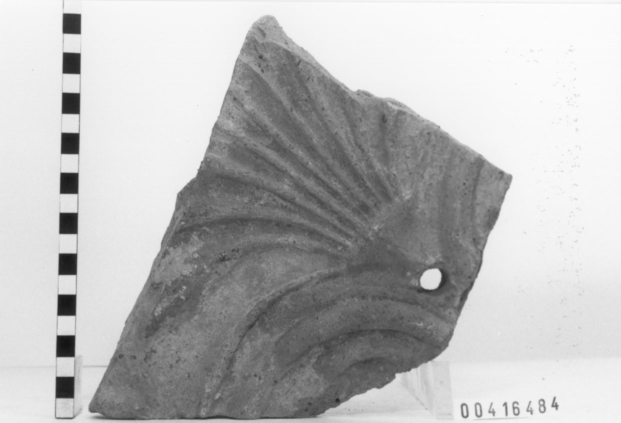 Lastra di rivestimento/ frammento (III a.C, II a.C)