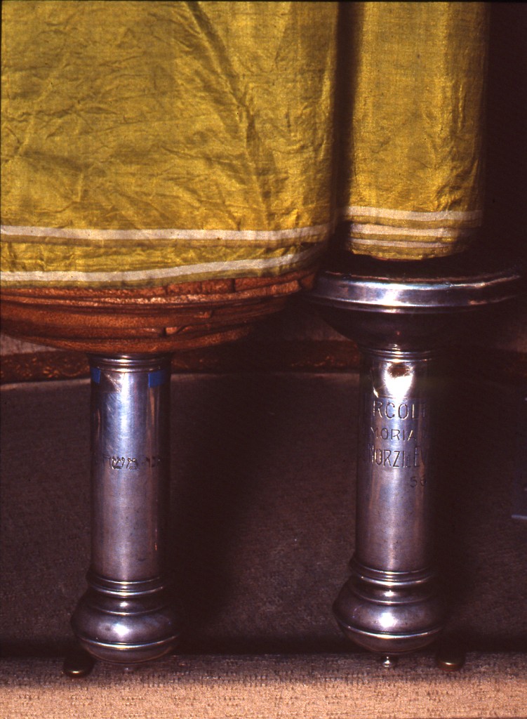 impugnature di Sefer, coppia - ambito piemontese, Ambito ebraico (XIX)