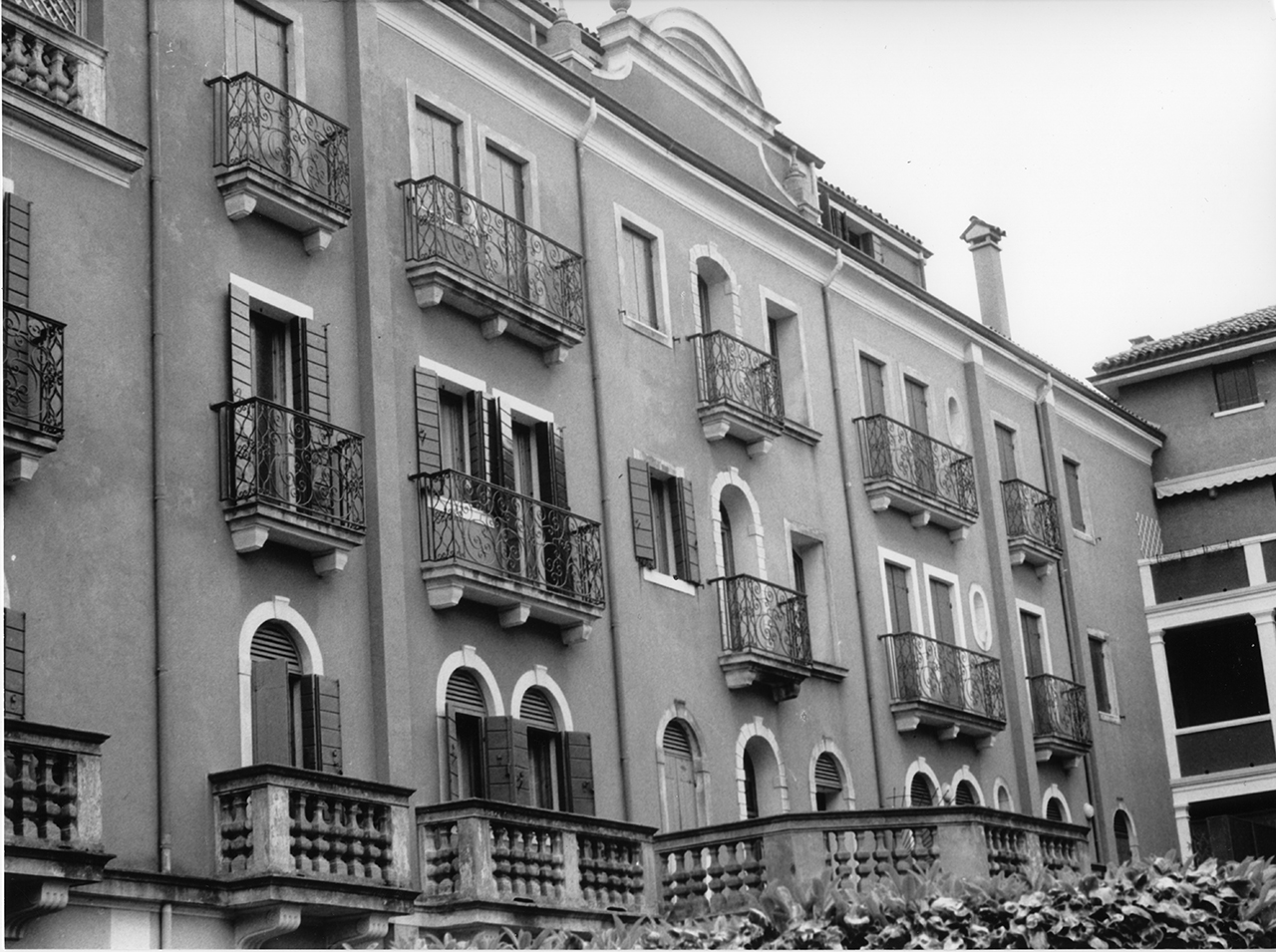 palazzo, privato - Venezia (VE)  (XX, primo quarto)