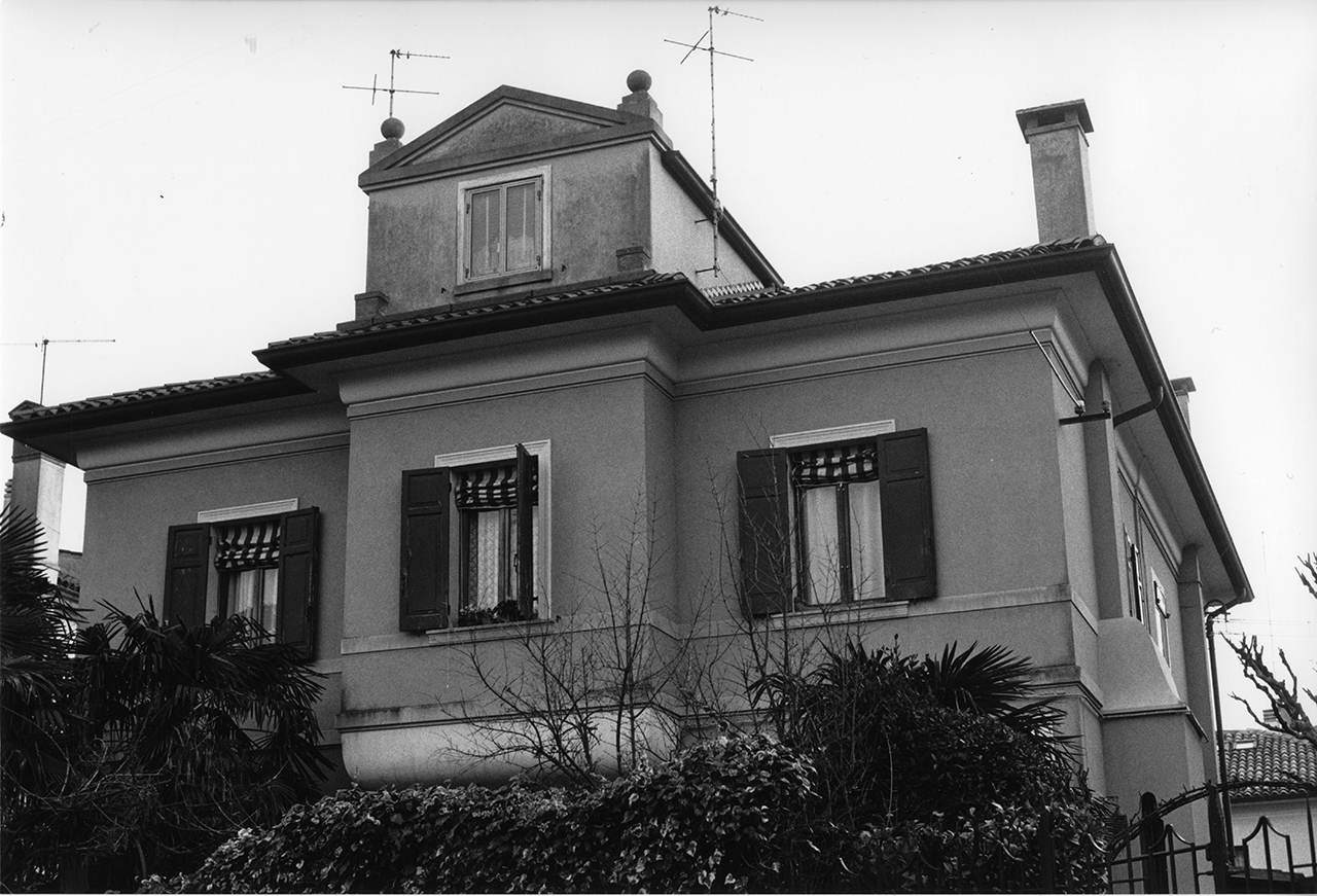 villa, privata - Venezia (VE)  (XX)