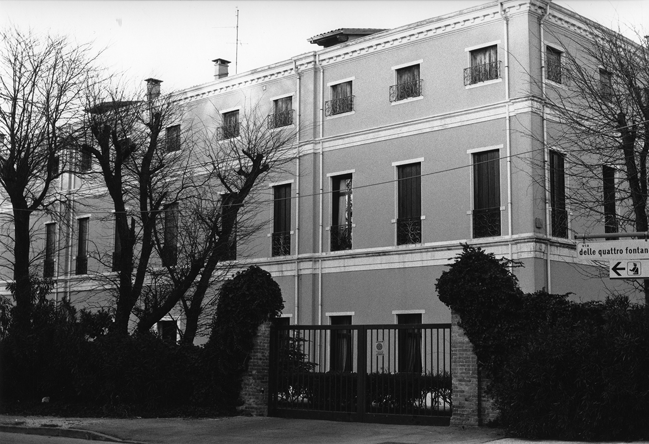 Condominio "Casa al Mare" (palazzo, privato) - Venezia (VE) 