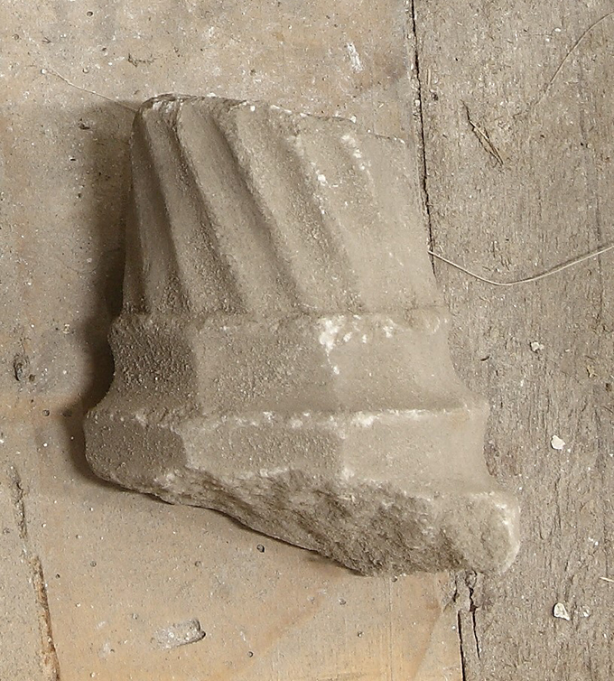colonnina, frammento - ambito mediterraneo (secc. XI-XIII d.C)