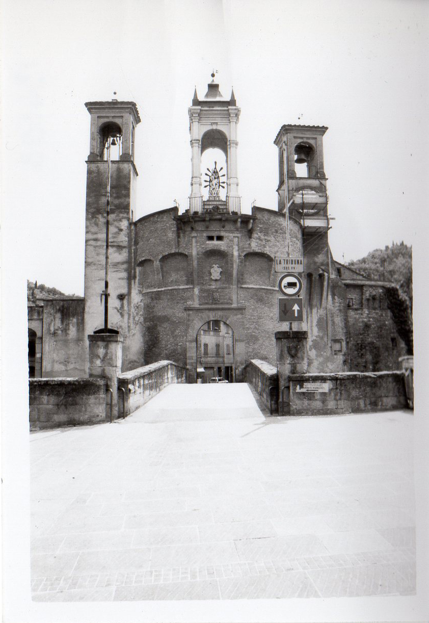 complesso La Tribuna (porta delle mura) - Modigliana (FC) 