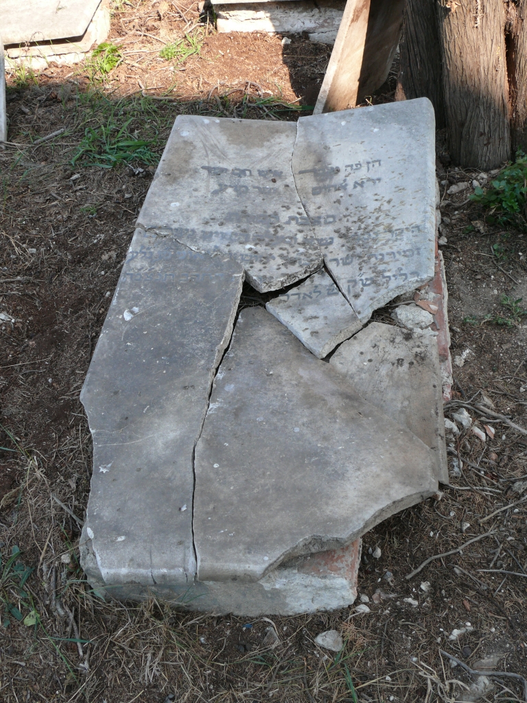 lastra tombale - ambito livornese (sec. XIX)