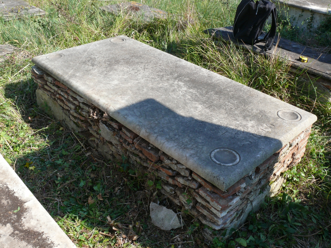 lastra tombale - ambito livornese (sec. XIX)