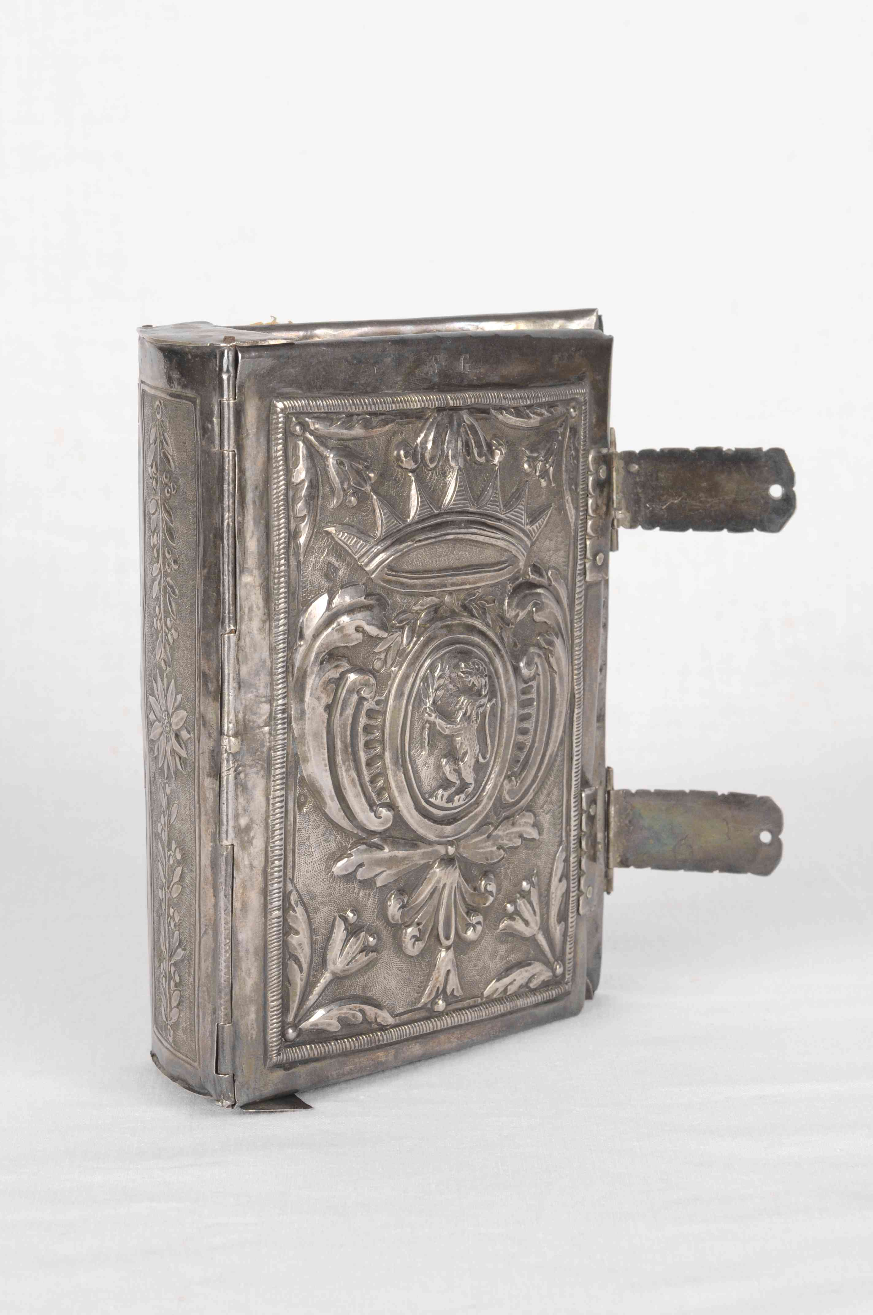 coperta di libro - manifattura toscana (secc. XVIII/ XIX)