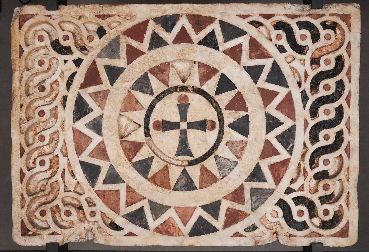 motivi decorativi geometrici (decorazione a intarsio) di Rainaldo (bottega) (sec. XII)