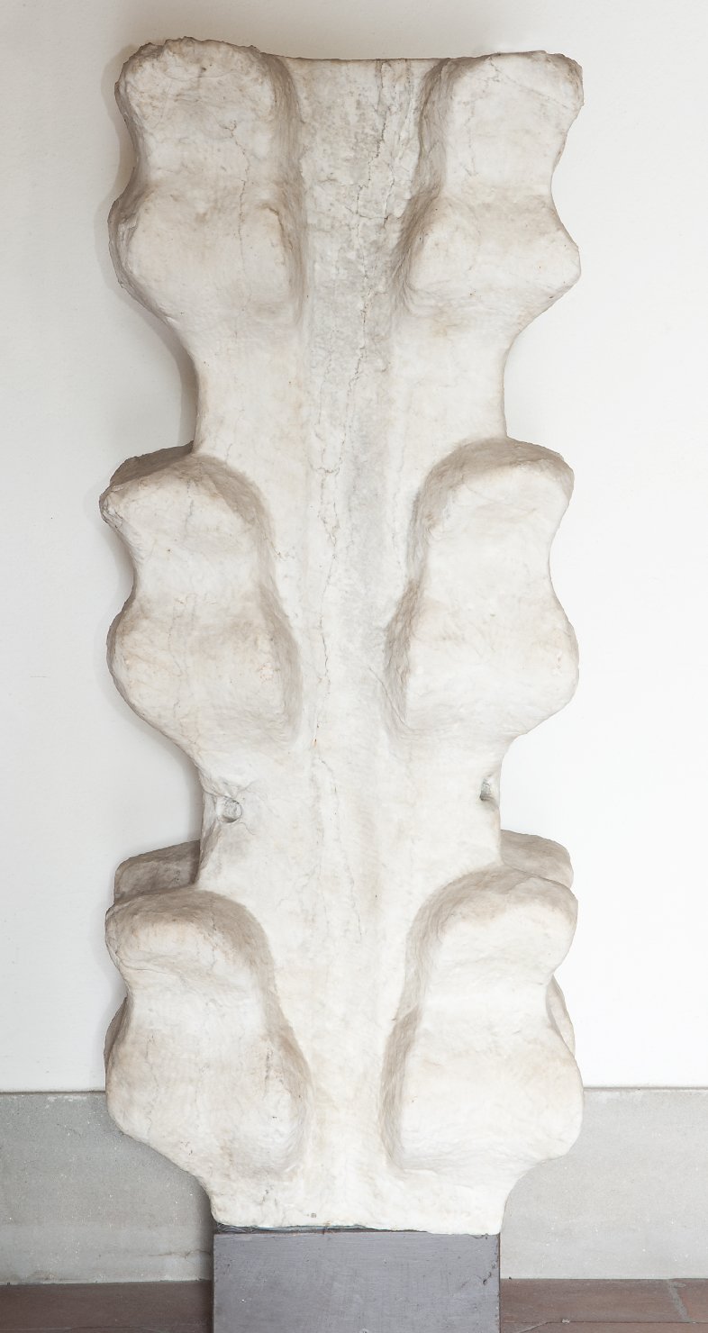 guglia, frammento - bottega pisana (metà sec. XIV)