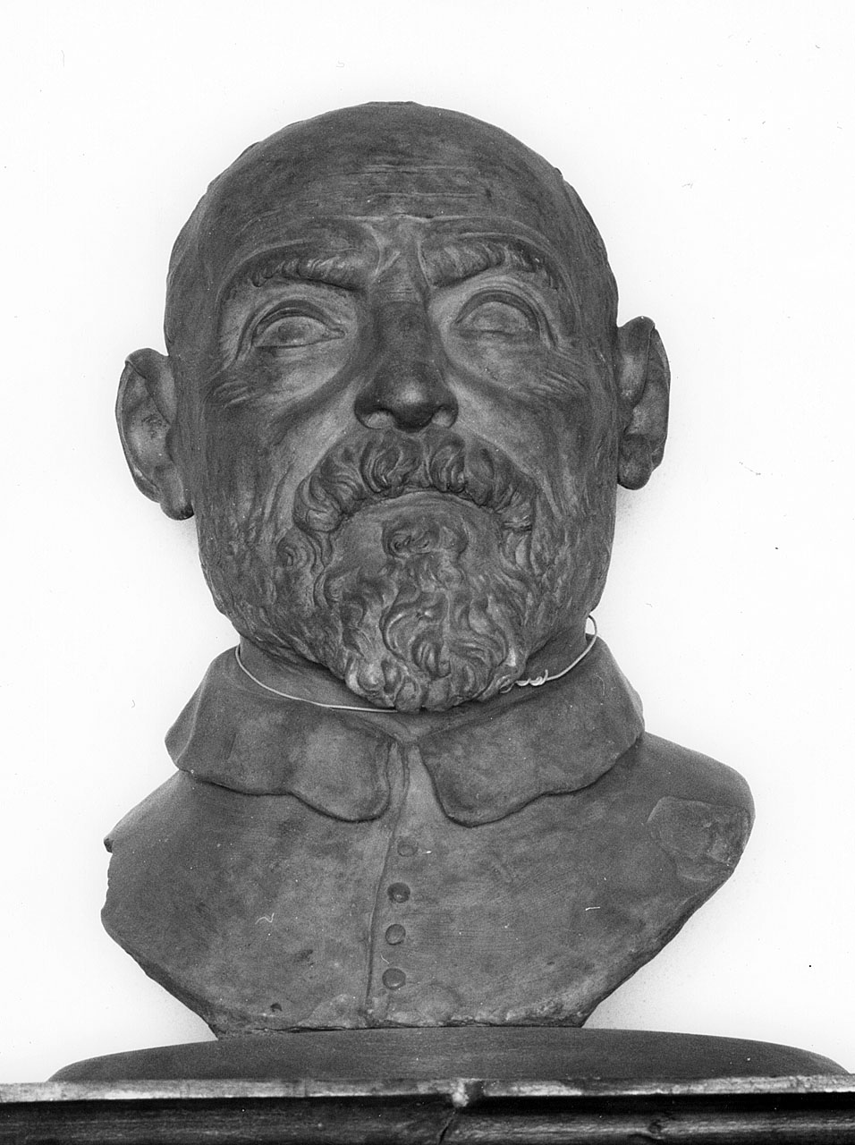 ritratto del Giambologna (?) (scultura - busto) di Tacca Pietro (attribuito) (sec. XVII)