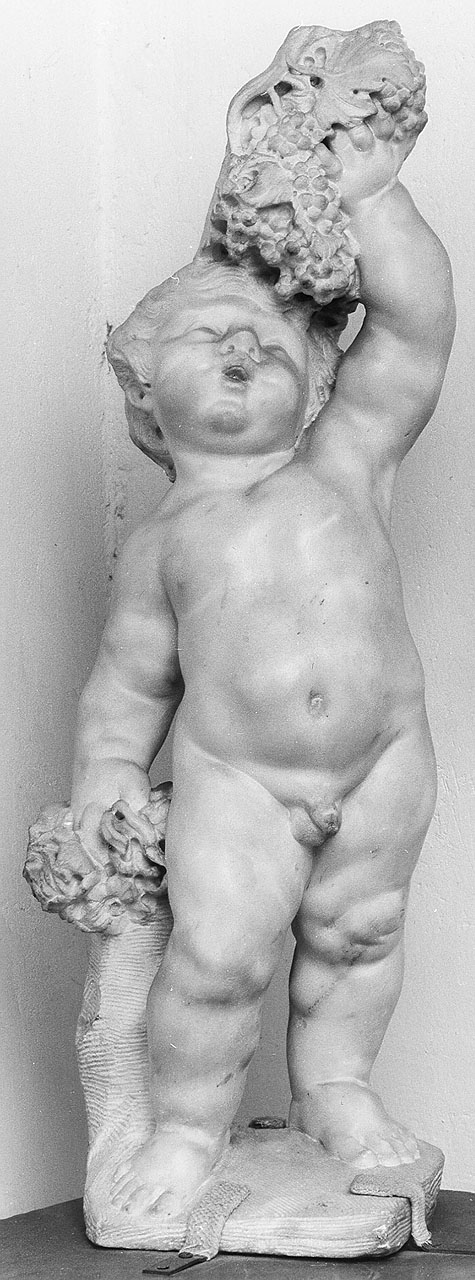 putto con uva (scultura) - ambito tosco-romano (metà sec. XVII)