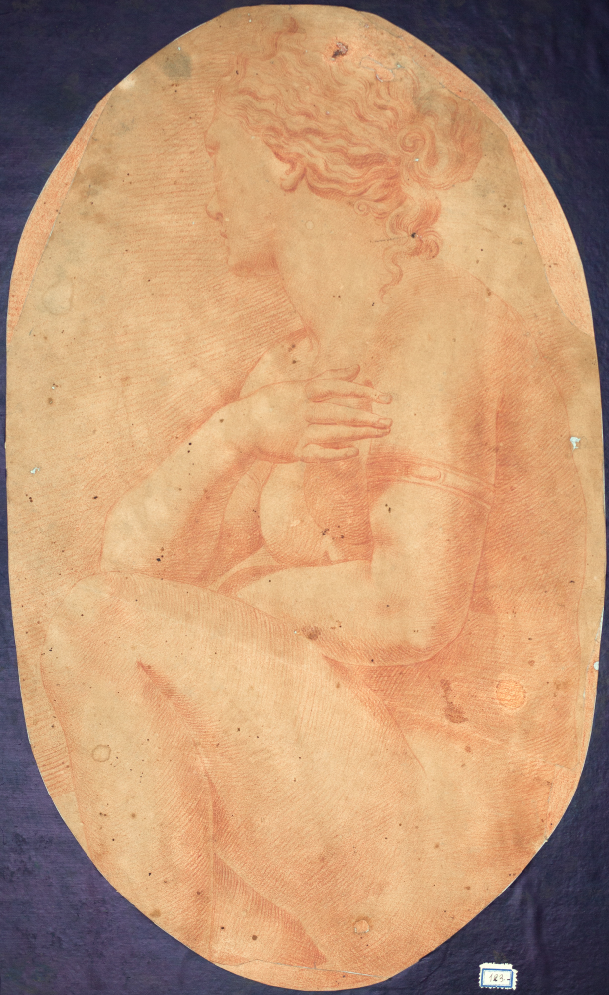 Nudo femminile seduto (Venere?), Nudo femminile seduto (Venere?) (disegno, elemento d'insieme) - ambito romano (Sec. XVI)