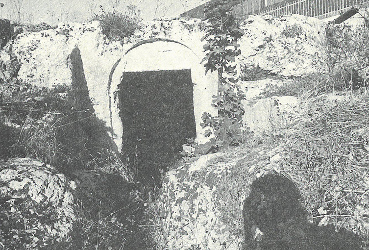 CRIPTA IN LOCALITA' MARZONE (cripta) - Monopoli (BA) 