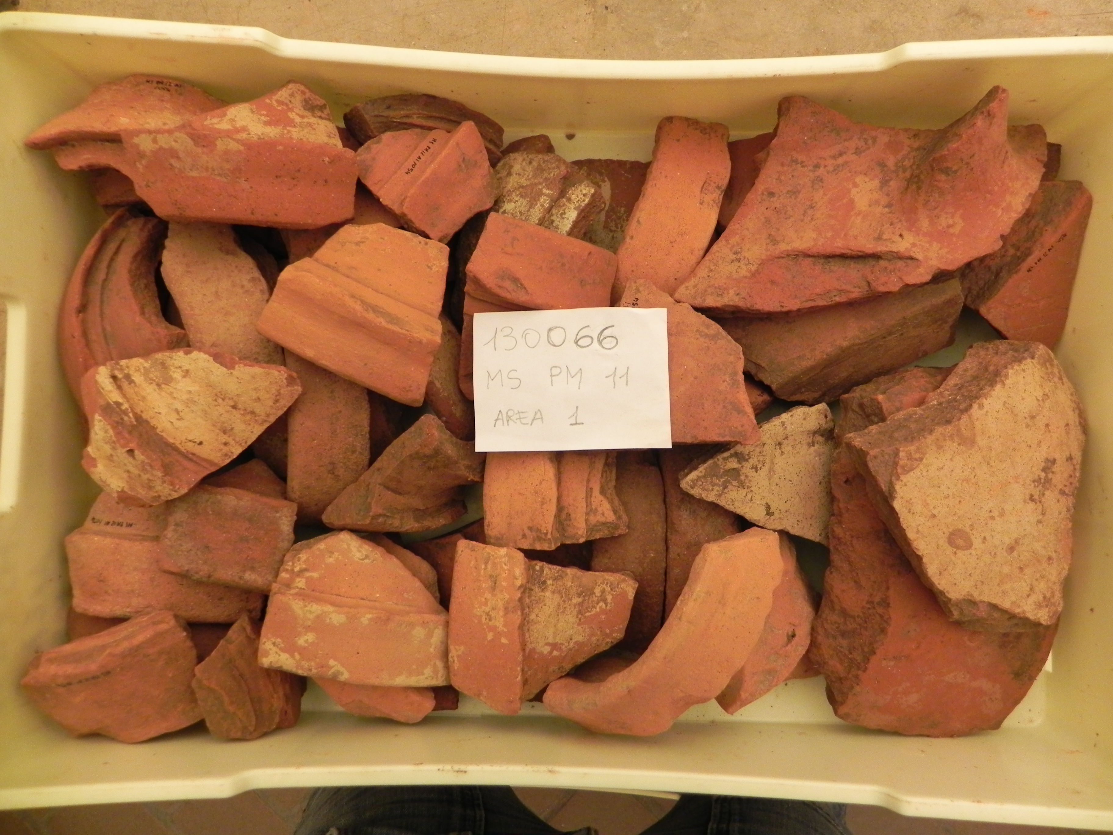 materiale proveniente da Unità Stratigrafica/ cassetta (CERAMICA) (Età romana)