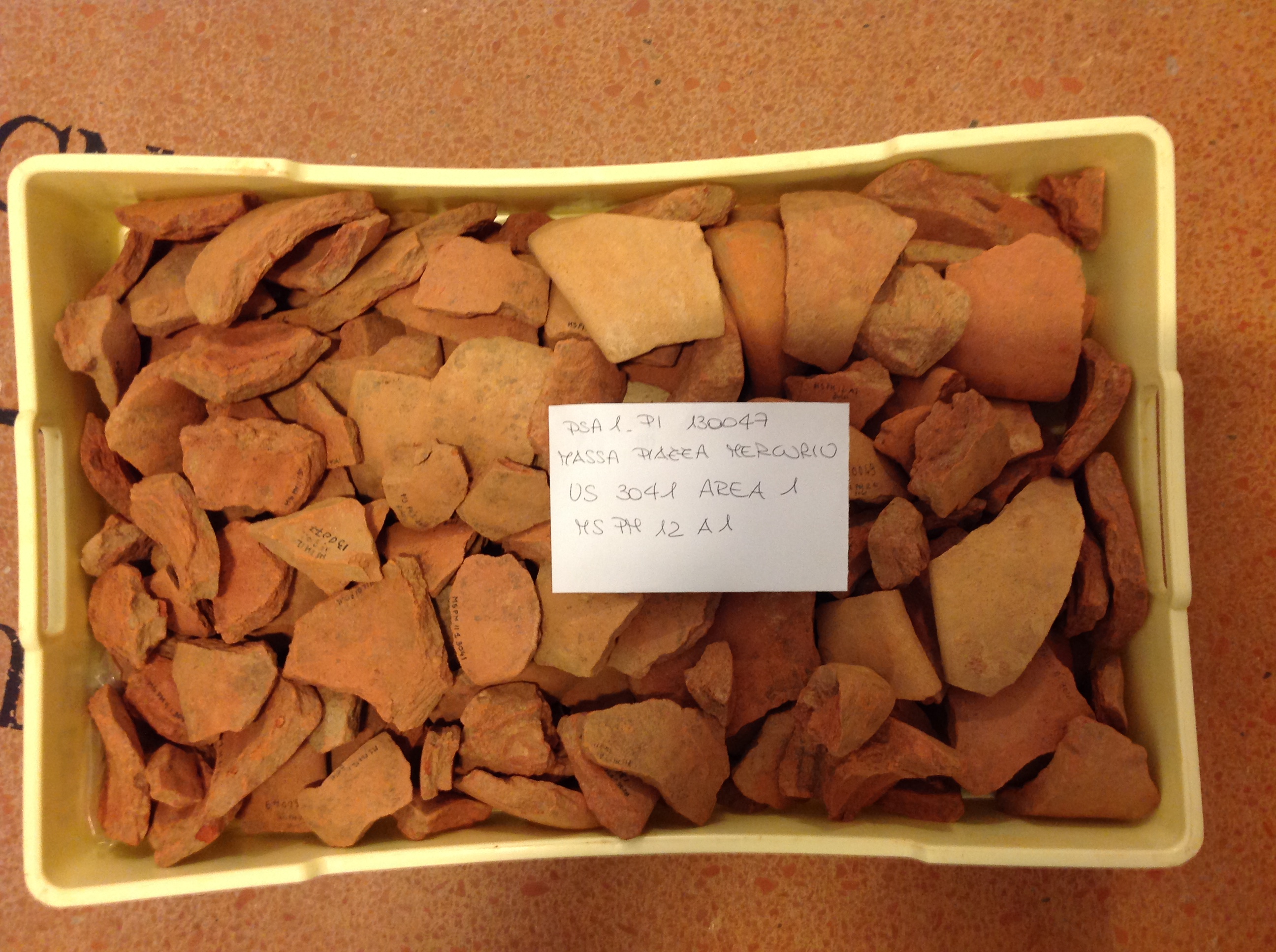 materiale proveniente da Unità Stratigrafica/ cassetta (materiale edilizio) (Età romana)