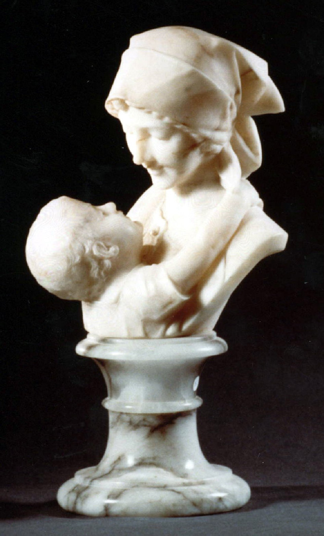 Busto di madre con bambino, busto femminile (busto, opera isolata) - bottega volterrana (secc. XIX/ XX)