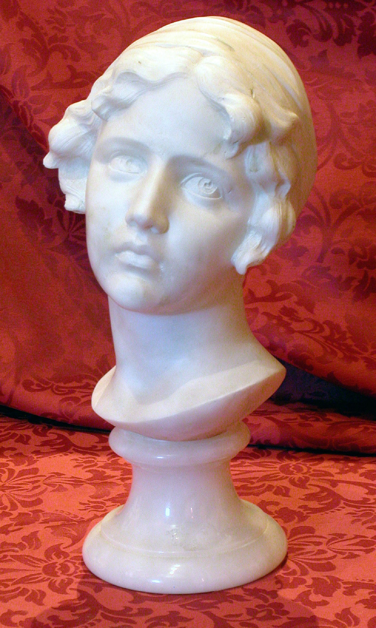 testa femminile, testa di donna (scultura, opera isolata) di Bessi Giuseppe (scuola) (sec. XX)