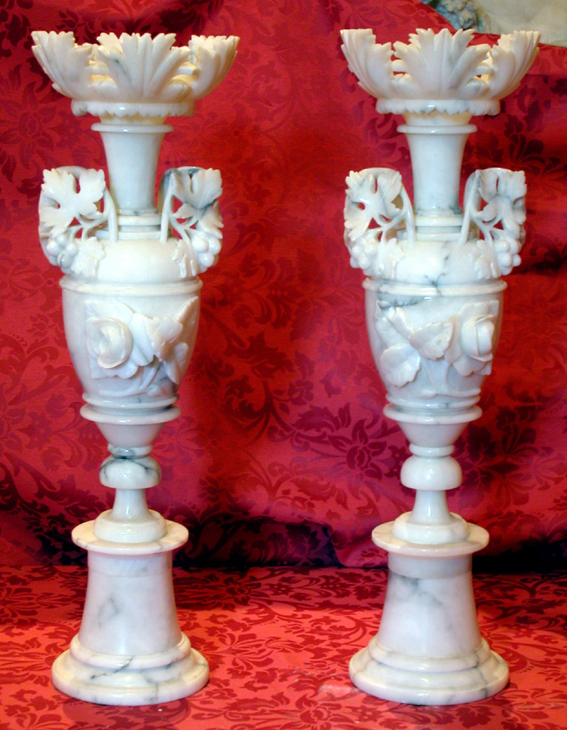 vaso, coppia - bottega volterrana (fine sec. XIX)