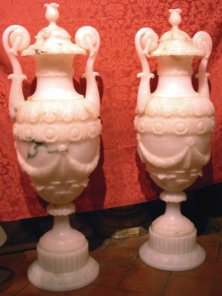 vaso, coppia - bottega volterrana (fine sec. XX)