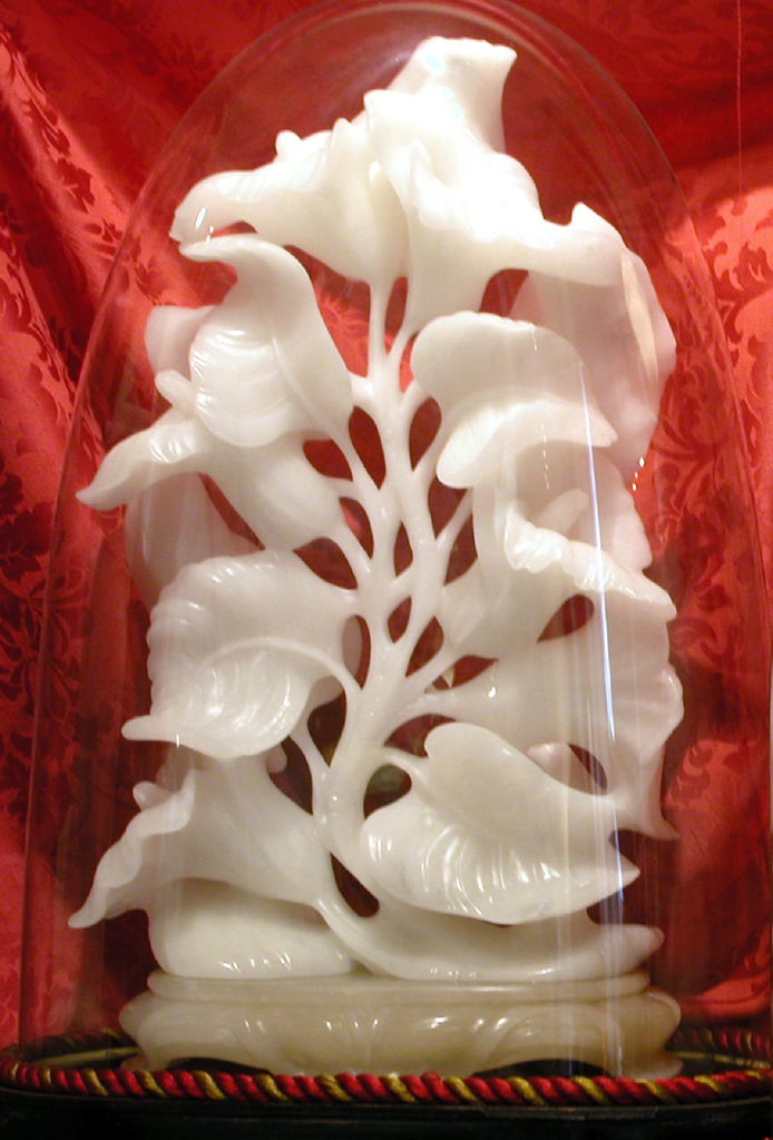 Tralcio di calle, fiore (scultura, opera isolata) di Gazzanelli Renzo (attribuito) (sec. XX)