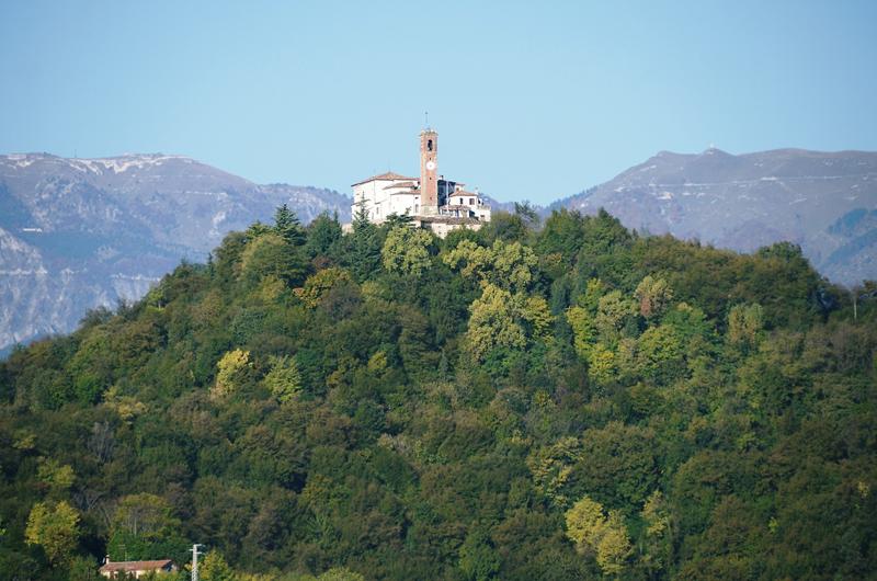 Santuario di S. Maria della Rocca (santuario) - Cornuda (TV) 