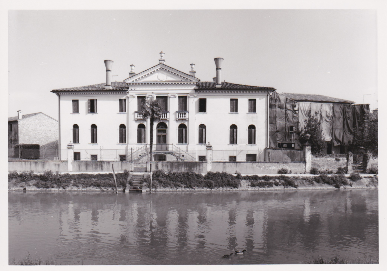 Villa Andreuzzi Bon ora Spezzati (villa, padronale) - Dolo (VE)  (XVII, prima metà)