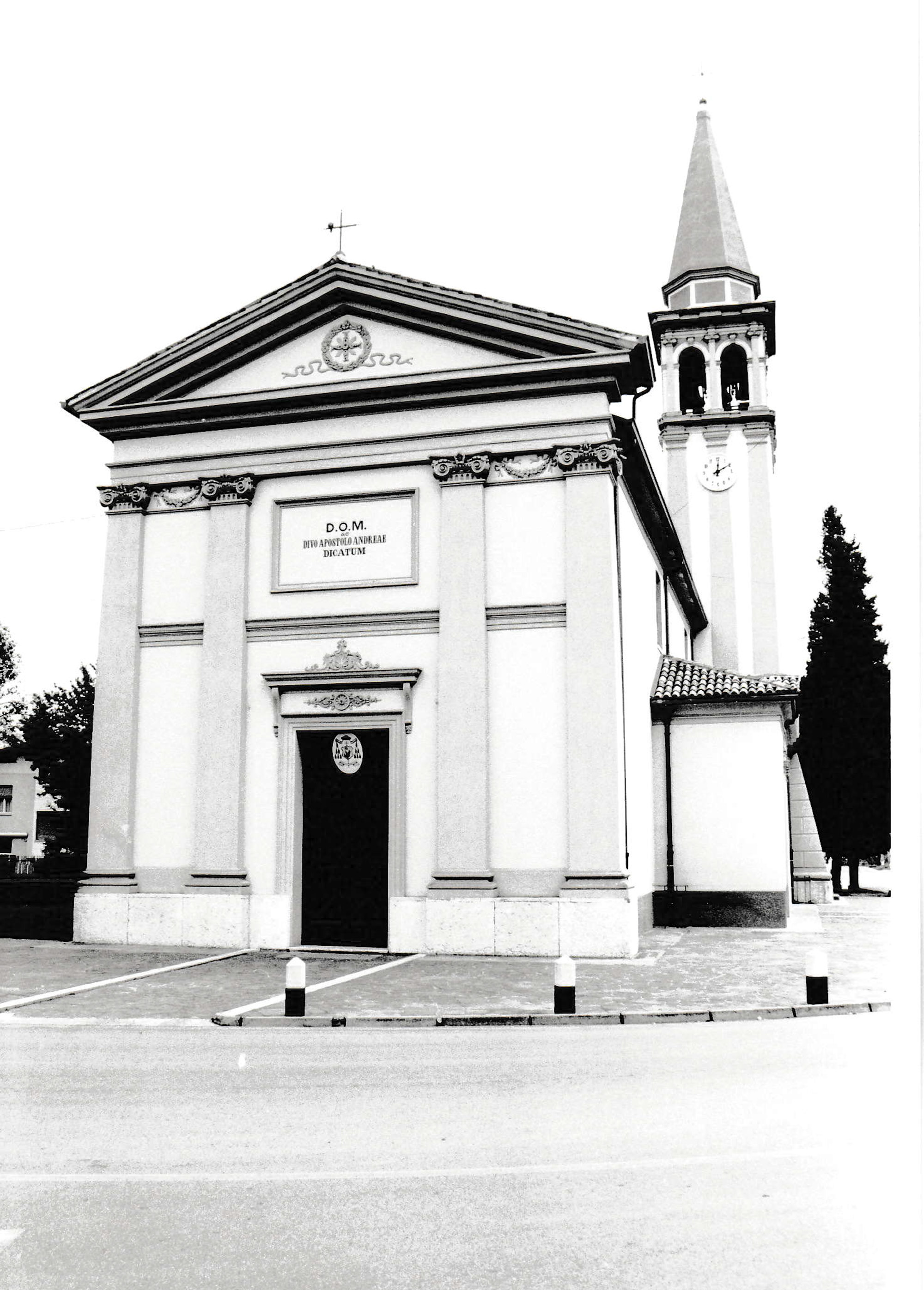 Chiesa di S. Andrea apostolo (chiesa, parrocchiale) - Crocetta del Montello (TV)  (XIX; XX)