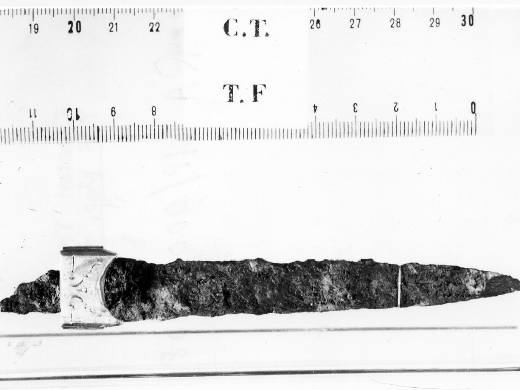 coltellino - deposizione longobarda (prima metà sec. VII d.C)