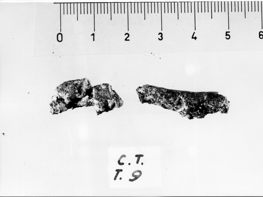 asticella/ frammento - deposizione longobarda (metà sec. VII d.C)