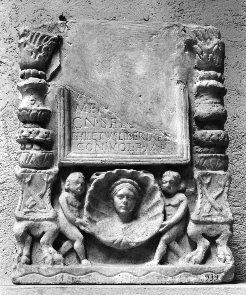 urna (primo quarto sec. II d.C)