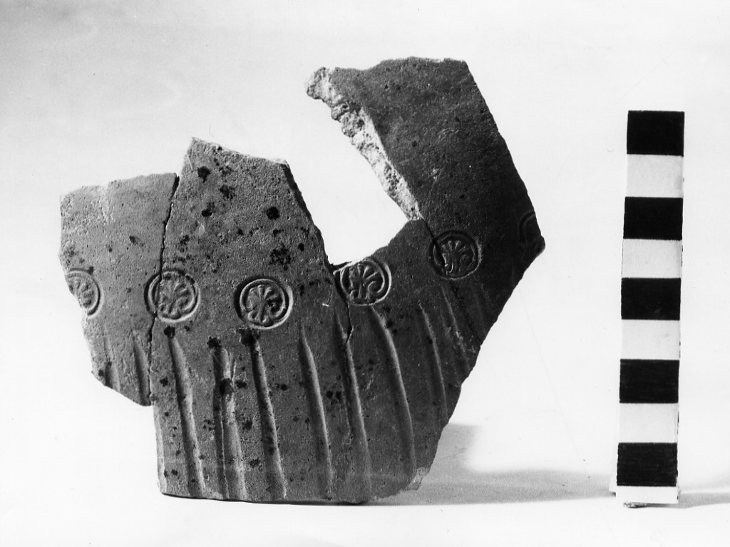 olla - periodo romano-laziale IV B (ultimo quarto non determinabile sec. VII a.C)