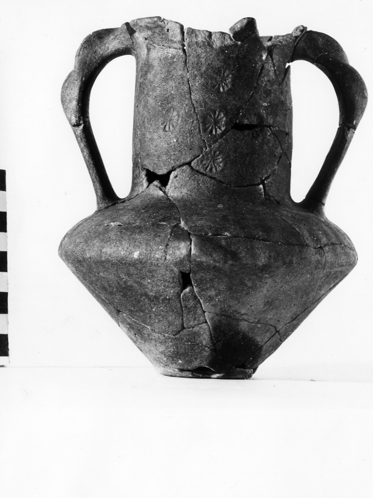 anforetta - periodo romano-laziale IV B (ultimo quarto non determinabile sec. VII a.C)