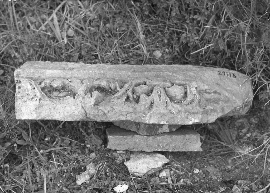 cornice (sec. II d.C)