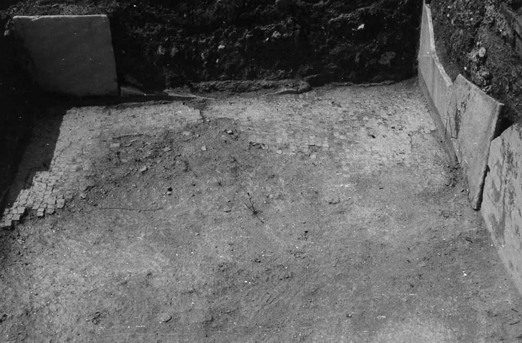 rivestimento pavimentale (sec. III d.C)