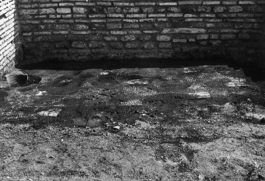 rivestimento pavimentale (sec. III d.C)