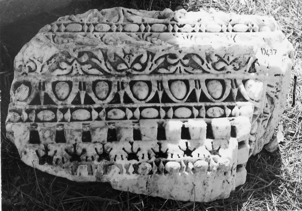 cornice (ultimo quarto sec. I d.C)