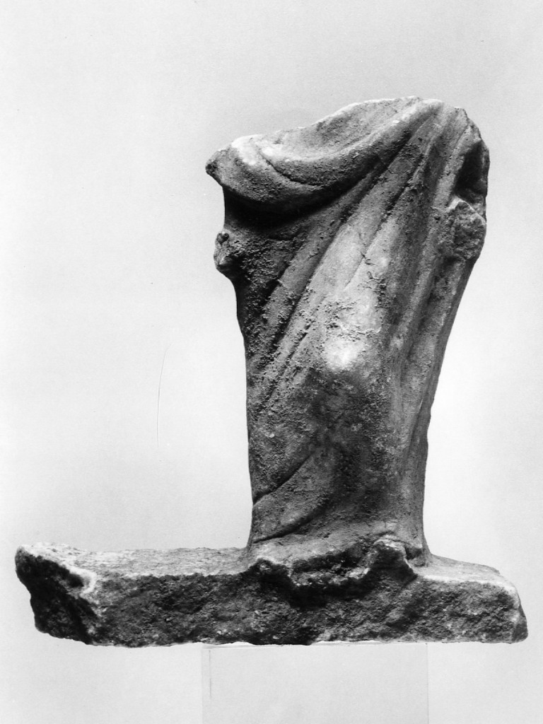 statuetta femminile (età romana imperiale)