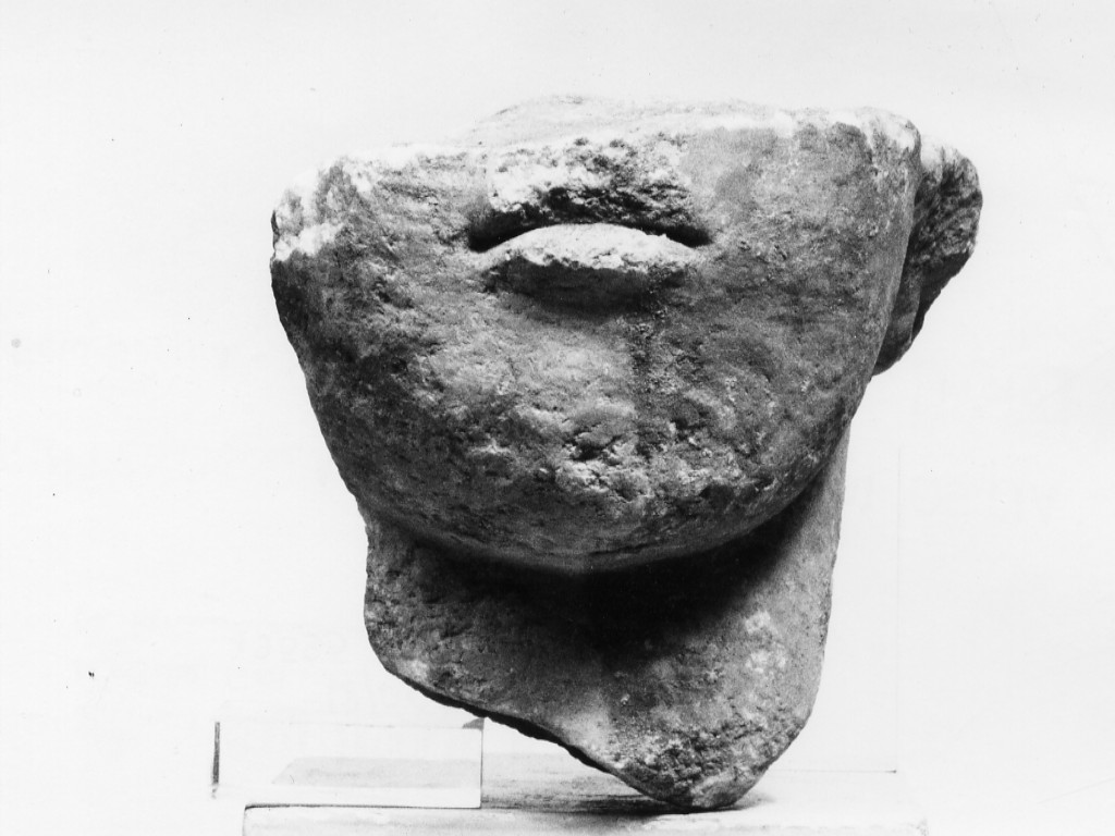 testa femminile (età romana imperiale)