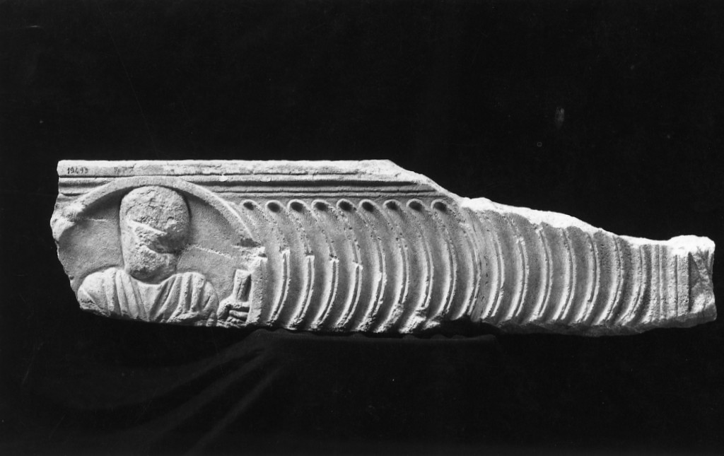sarcofago (prima metà sec. III d.C)