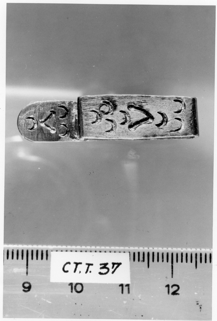 cintura/ passante - deposizione longobarda (prima metà sec. VII d.C)