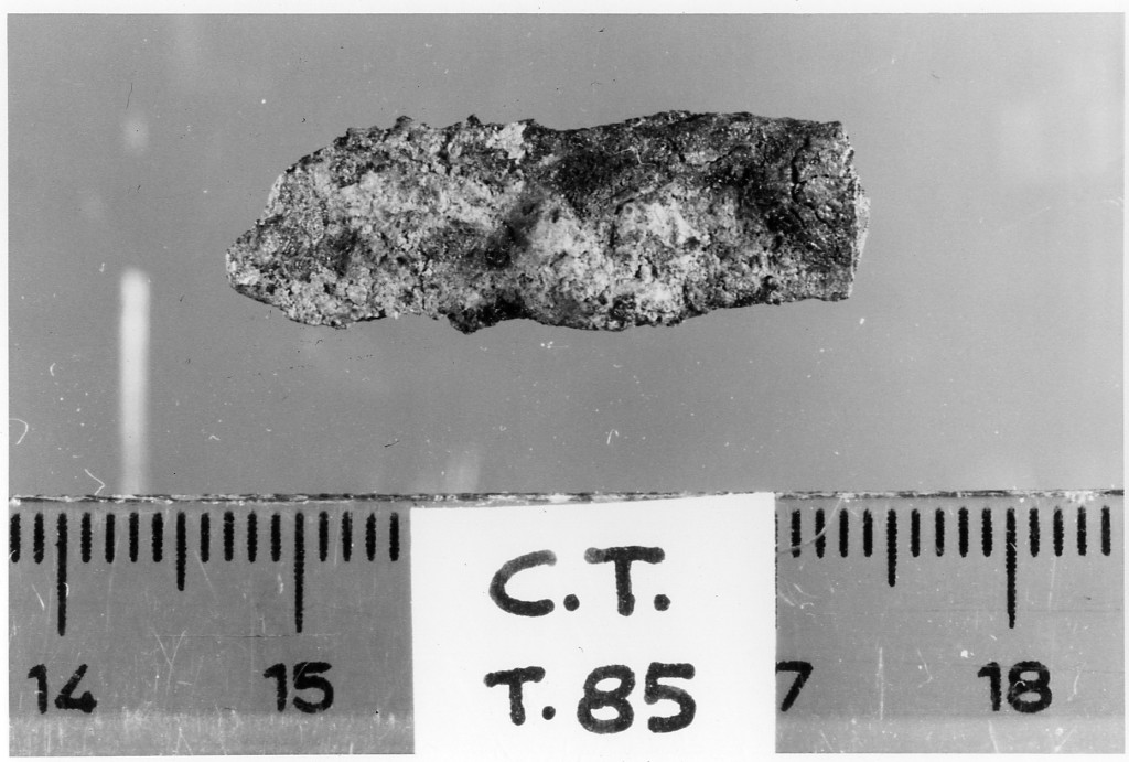 coltello/ frammento - deposizione longobarda (fine/ inizio secc. VI d.C.-VII d.C)