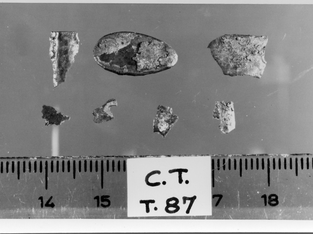 lamina/ frammento - deposizione longobarda (secondo quarto sec. VII d.C)