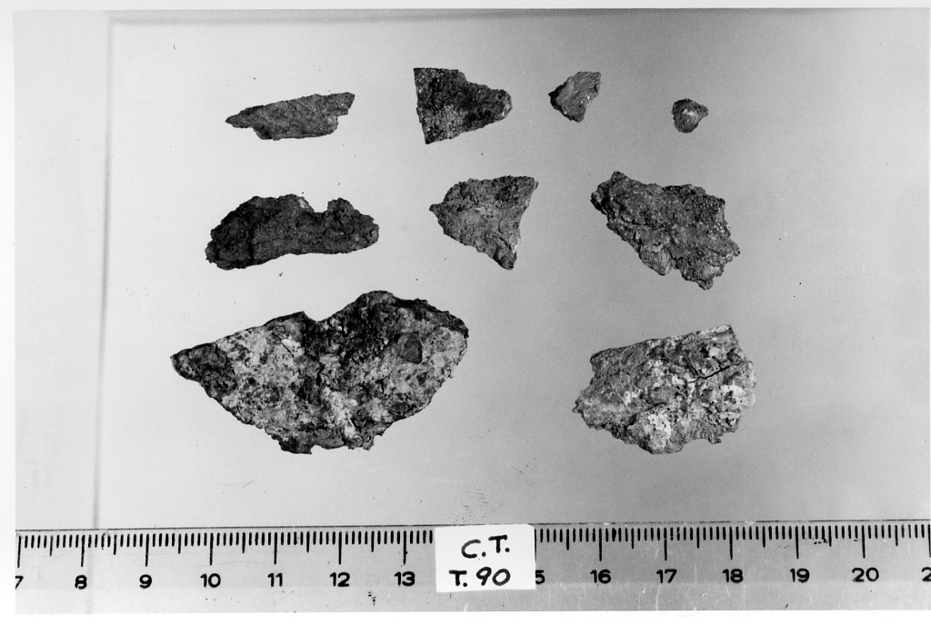 oggetto non identificabile - deposizione longobarda (primo quarto sec. VII d.C)