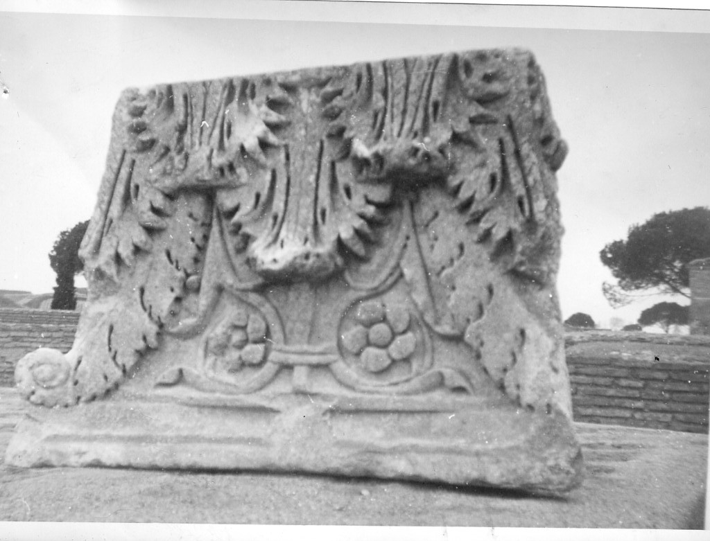 capitello di pilastro (prima metà sec. II d.C)