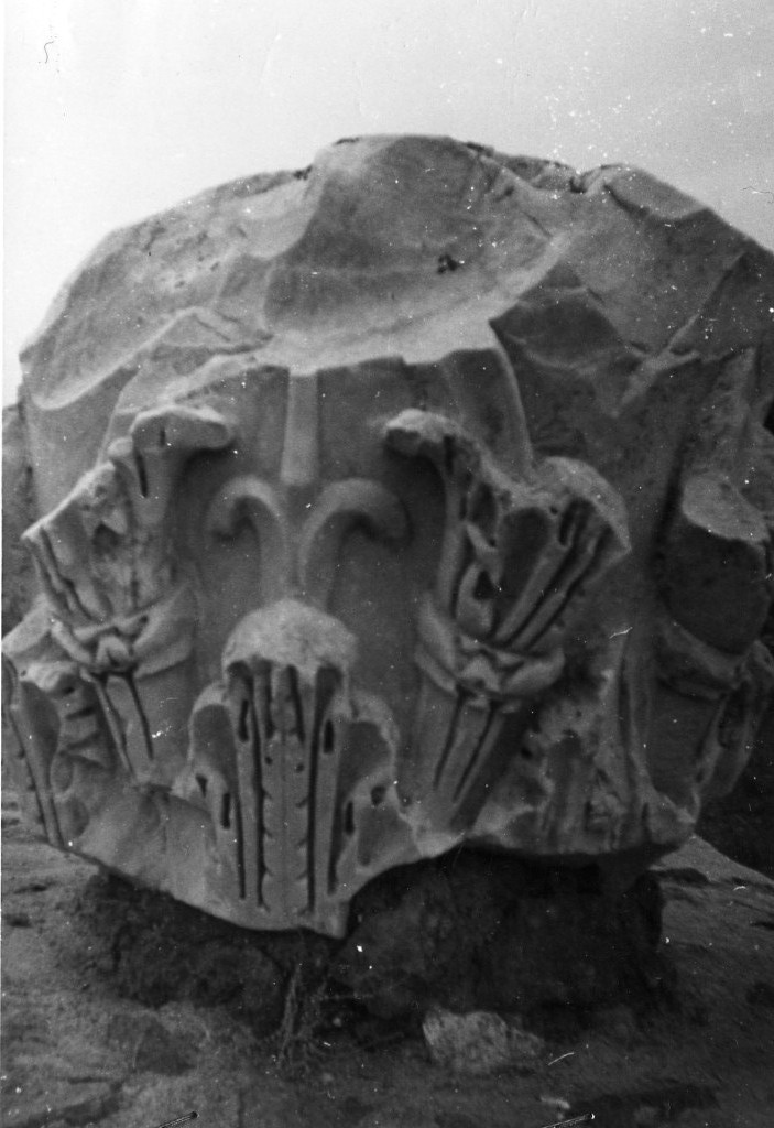 capitello corinzio (sec. II d.C)