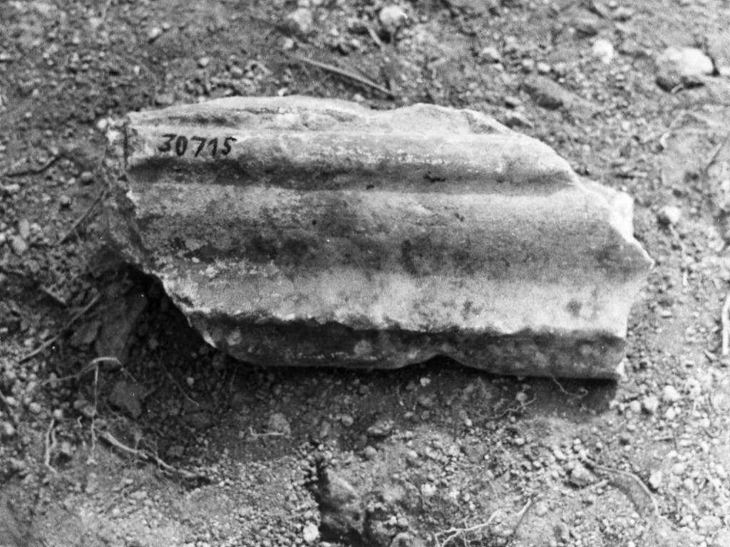 cornice (sec. II d.C)