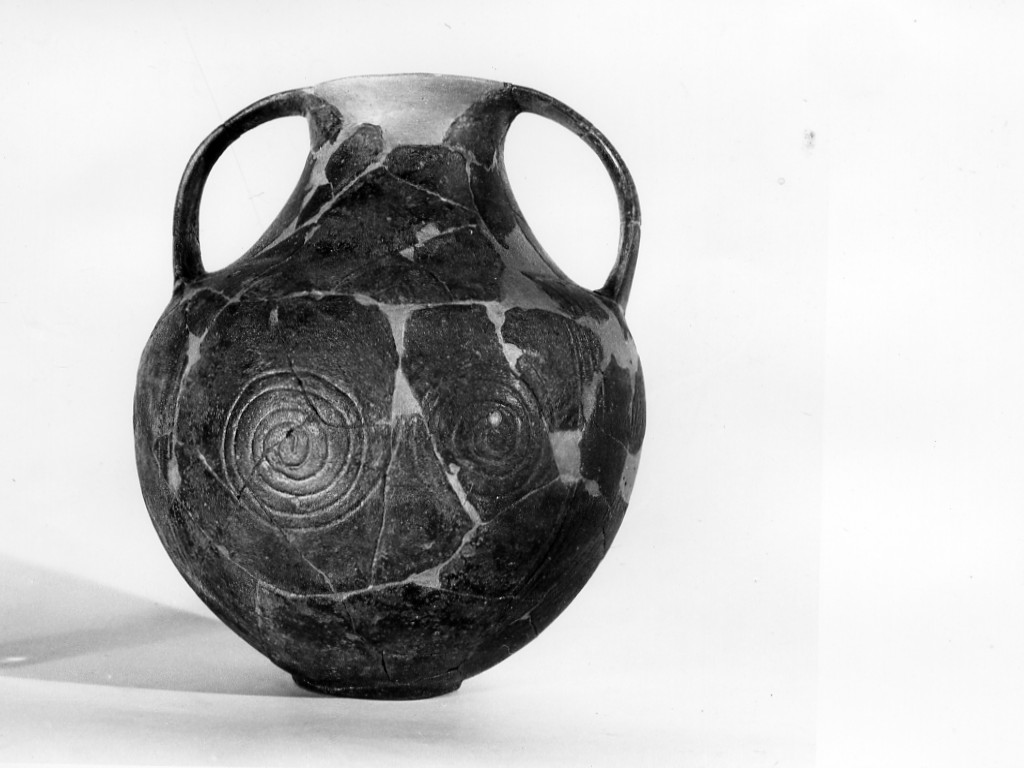anforetta a spirali (seconda metà sec. IV a.C)